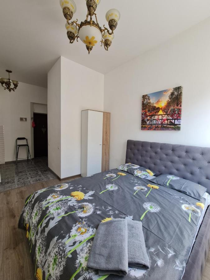Студіо Личаківська 19 Lviv Extérieur photo