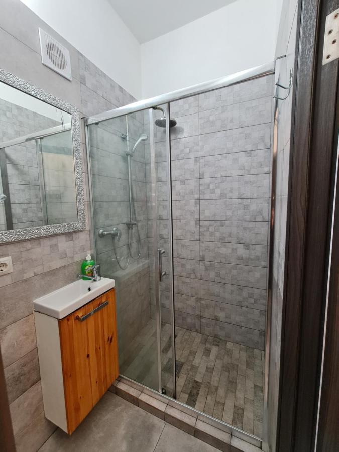 Студіо Личаківська 19 Lviv Extérieur photo