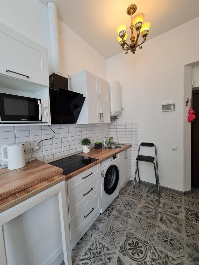 Студіо Личаківська 19 Lviv Extérieur photo